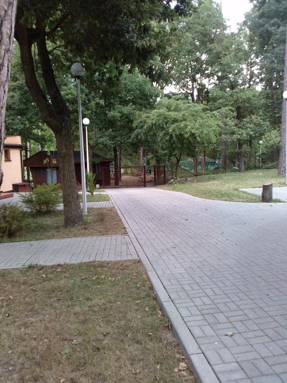 Osrodek Wypoczynkowy Forest Hotel Lublin Kültér fotó
